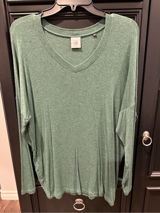 CAbi Tops - CAbi Heathered Green V-Neck Long Sleeve Top
